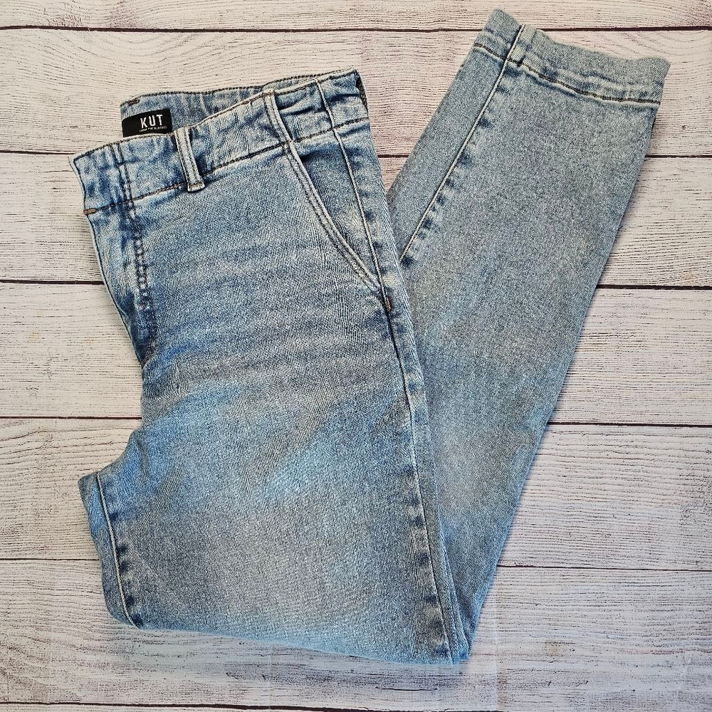 Kut from the kloth 12L Reese straight leg denim jeans